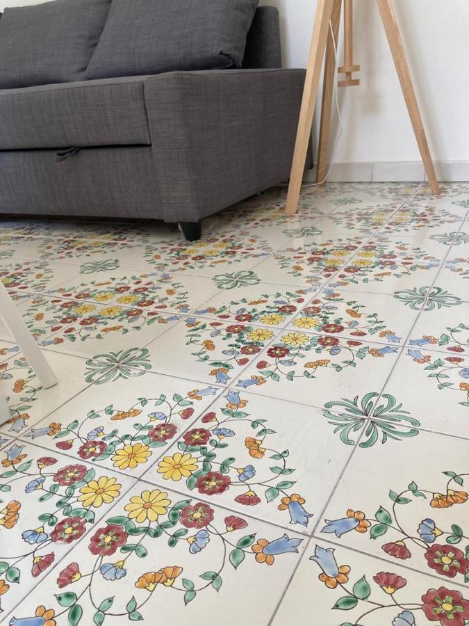 A Casa Di Nonna Ida, Nel Cuore Pulsante Di Napoli Екстериор снимка